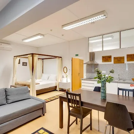 Poem Studio - Fully Equipped Apartmán